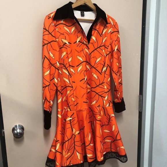 Dress - Picture 2 of 2